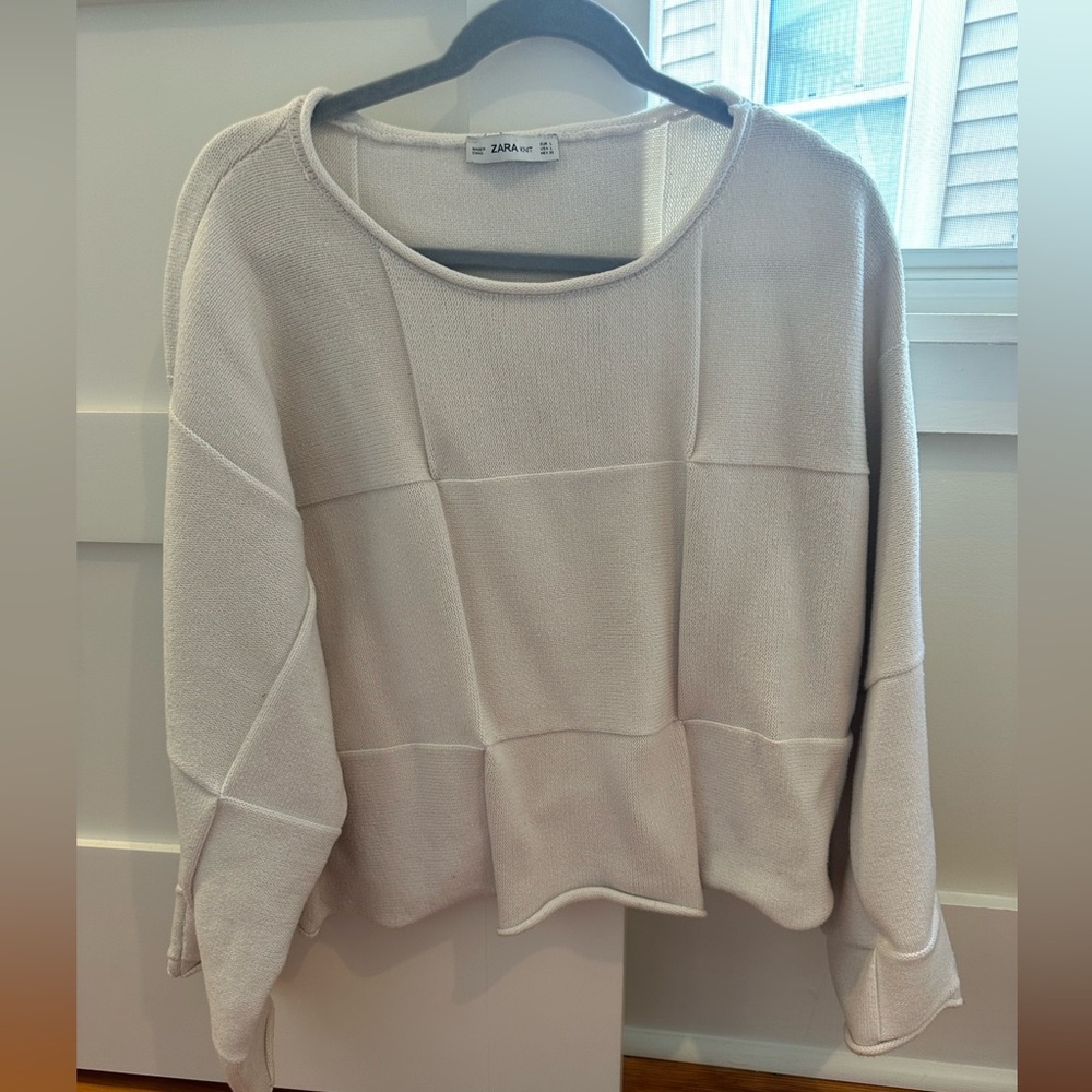 White Zara sweater. Oversized
